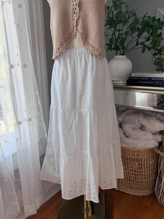 Dresses & Skirts - White Cotton Eyelet Tiered Midi Skirt - Lightweight Summer Essential